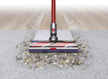 Load image into Gallery viewer, Refurbished Dyson V11 Outsize Cordless Vacuum - Refurbished Vacuums Canada
